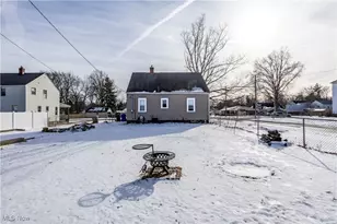 33 Pierce Ave, Cuyahoga Falls, OH 44221 - Photo 8