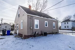 33 Pierce Ave, Cuyahoga Falls, OH 44221 - Photo 10