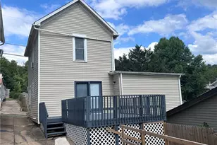 703 9th St, Marietta, OH 45750 - Photo 4