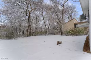 1817 Fulton Rd, Canton, OH 44709 - Photo 4