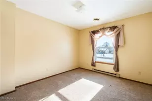 674 Angiline Dr, Youngstown, OH 44512 - Photo 24