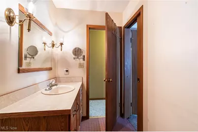 674 Angiline Drive, Youngstown, OH 44512 - Photo 26