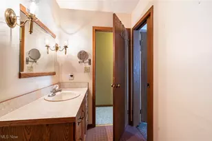 674 Angiline Dr, Youngstown, OH 44512 - Photo 26