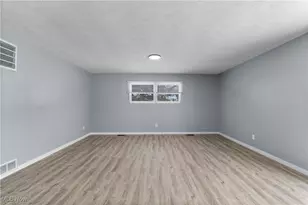 3517 Jameson Dr, Kent, OH 44240 - Photo 8