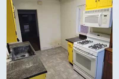 1263 W Waterloo Road, Akron, OH 44314 - Photo 4