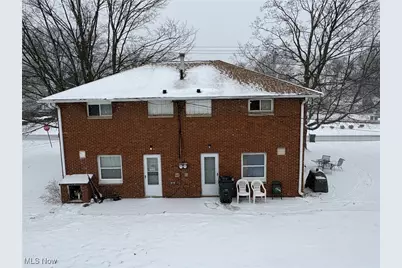 1120-1124 Broadway Street E, Cuyahoga Falls, OH 44221 - Photo 2