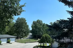 6231 Hidden Creek Dr, Lorain, OH 44053 - Photo 18