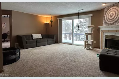 6231 Hidden Creek Drive #233, Lorain, OH 44053 - Photo 2