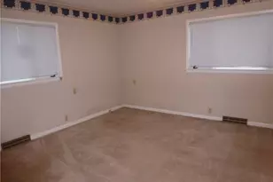 48260 National Rd, St Clairsville, OH 43950 - Photo 12