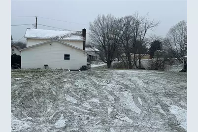 45580 Summit Avenue, Caldwell, OH 43724 - Photo 2