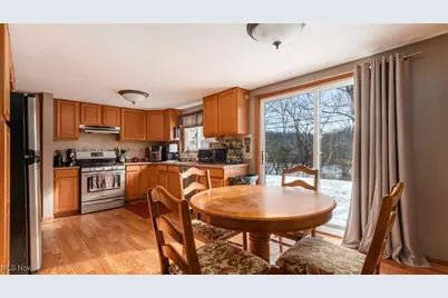 606 Main Street, Duncan Falls, OH 43734 - Photo 6