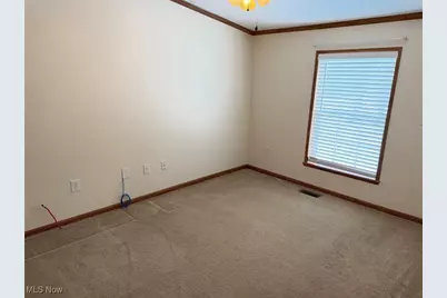 1560 Birdie Lane, Painesville, OH 44077 - Photo 40