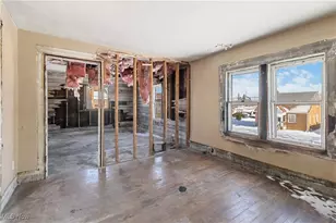 2910 Caroline Ave, Lorain, OH 44055 - Photo 20