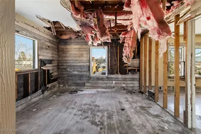 2910 Caroline Avenue, Lorain, OH 44055 - Photo 22