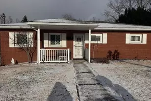 288 Sky View Dr, Weirton, WV 26062 - Photo 2