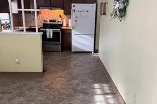 288 Sky View Dr, Weirton, WV 26062 - Photo 8