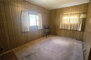 204 Grandview Ave, Tiltonsville, OH 43963 - Photo 36