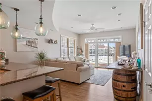 3053 N Beach Towne Ct, Port Clinton, OH 43452 - Photo 4