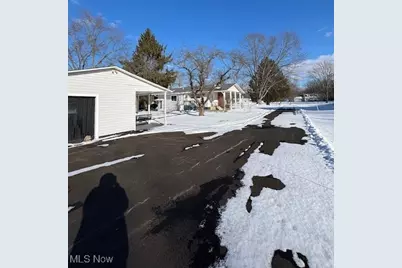 2747 Barclay Messerly Road, Worthington, OH 44470 - Photo 8