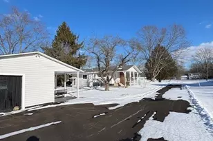 2747 Barclay Messerly Rd, Worthington, OH 44470 - Photo 8