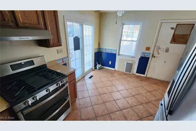 858 Marcie Drive, Loveland, OH 44109 - Photo 4