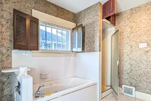 911 Ridge Rd NW, Canton, OH 44703 - Photo 28