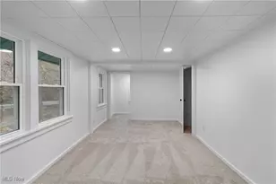 5754 Cedar Valley Rd, Burbank, OH 44214 - Photo 14