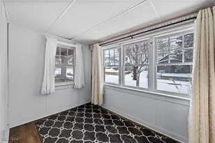 1368 Vane Ave, Akron, OH 44310 - Photo 8