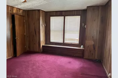 329 S Market Street, Amsterdam, OH 43903 - Photo 4