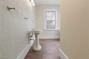 5901 Market Ave N, Canton, OH 44721 - Photo 28
