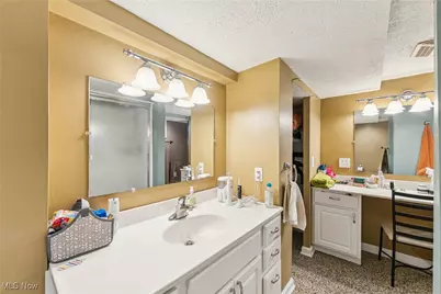 2737 N Jefferson Boulevard, Lorain, OH 44052 - Photo 20