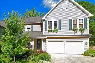 3108 Vermont Pl, Green, OH 44312 - Photo 2