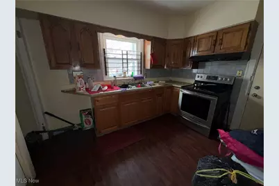 883 Caledonia Avenue, Cleveland Heights, OH 44112 - Photo 4