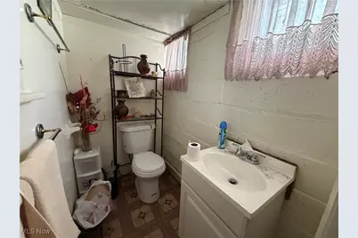 883 Caledonia Avenue, Cleveland Heights, OH 44112 - Photo 12