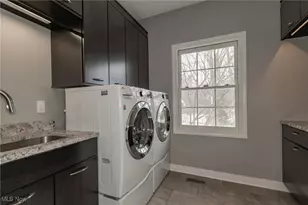 8600 Tamarack Trail, Chagrin Falls, OH 44023 - Photo 36
