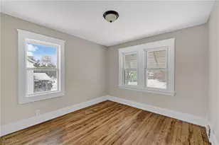 3323 E 123rd St, Loveland, OH 44120 - Photo 24