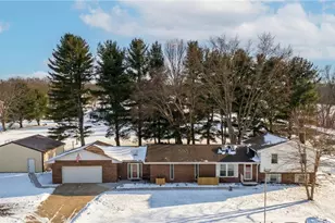 570 East Turkeyfoot Lake Road, Akron, OH 44319 - Photo 2