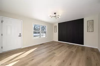 3666 Hiwood Avenue, Stow, OH 44224 - Photo 4