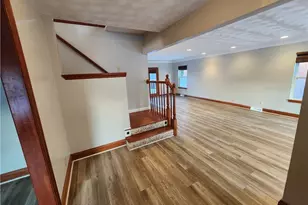 2452 Bromley Rd, University Heights, OH 44118 - Photo 2