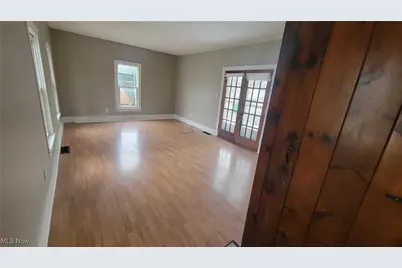 1312 Wooster Road W, Barberton, OH 44203 - Photo 12