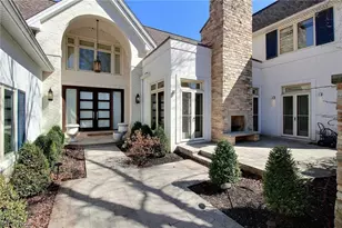 19486 Frazier Dr, Rocky River, OH 44116 - Photo 4