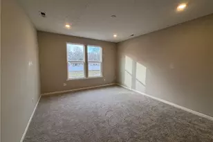 8304 Clydesdale Dr, Mentor, OH 44060 - Photo 6