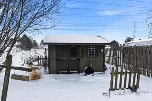 2090 Sand Run Knolls Dr, Akron, OH 44313 - Photo 38