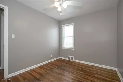 12328 Granger Road, Loveland, OH 44125 - Photo 14