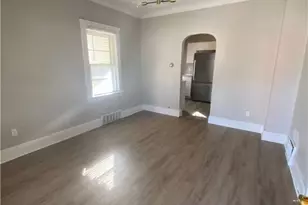 19600 Arrowhead Ave, Loveland, OH 44119 - Photo 12