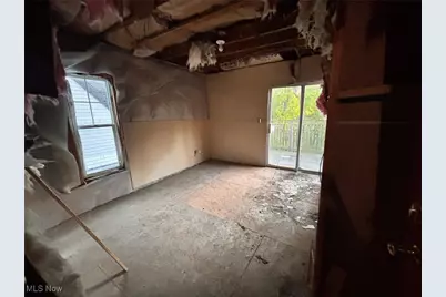 1888 Beersford Road, East Cleveland, OH 44112 - Photo 18