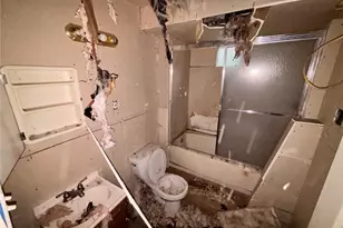 1888 Beersford Rd, East Cleveland, OH 44112 - Photo 20