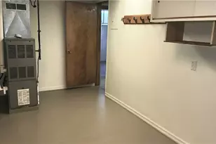 9090 Radcliffe Rd, Adamsville, OH 43802 - Photo 12