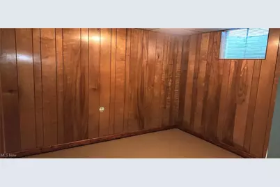 9090 Radcliffe Road, Adamsville, OH 43802 - Photo 18