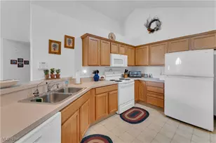 9151 Springfield Rd, Poland, OH 44514 - Photo 6